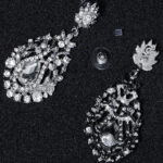 skoularikia-kremasta-diamantenia-waterdrop-retro-n-1093-bestwishes.gr-3